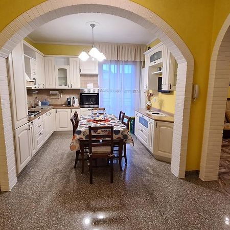 Luxury Apartment Pavullo Nel Frignano Exteriör bild